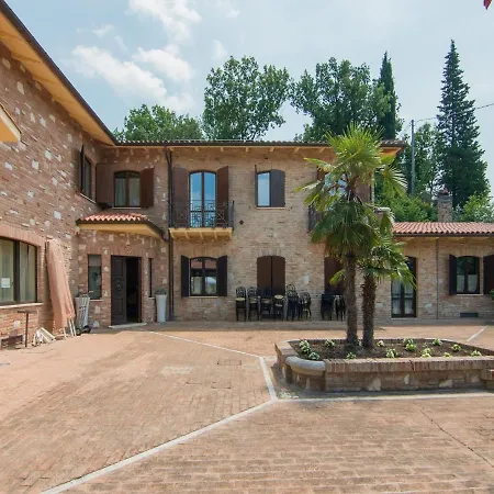 Majestic In With Private Pool Hotel 4*