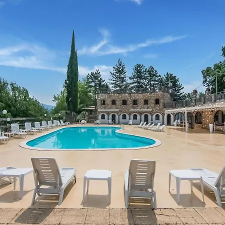 Majestic In With Private Pool Szálloda Fermignano