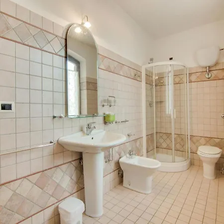 Majestic In With Private Pool Fermignano