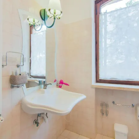 Majestic In With Private Pool Fermignano
