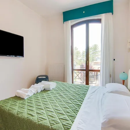 Otel Majestic In With Private Pool