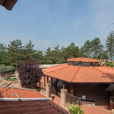 Majestic In With Private Pool 4*